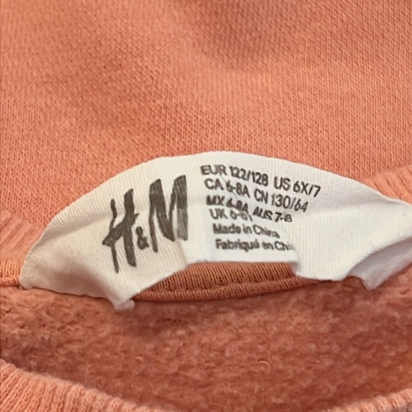 ๐๐ถ๏ธ๐H&M sweatshirt ( girls 6x/7 )๐๐ถ๏ธ๐ - Picture 3 of 5